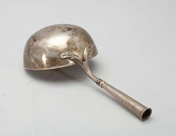 FÖRLÄGGARE, silver Johan Lindroos, Kristinestad 1844-1872. Vikt 120g.