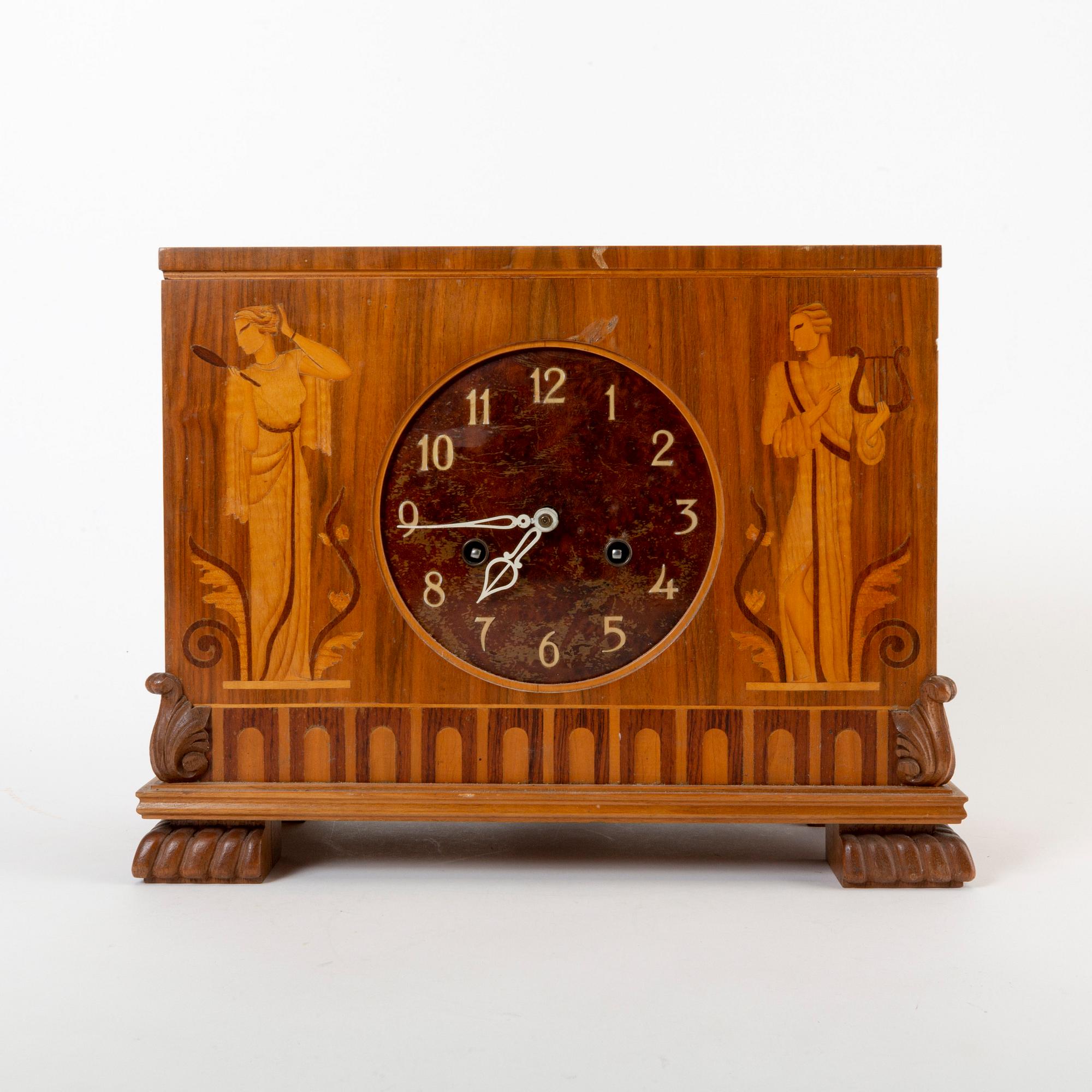 A 1940s possibly Mjölby Intarsia table clock.
