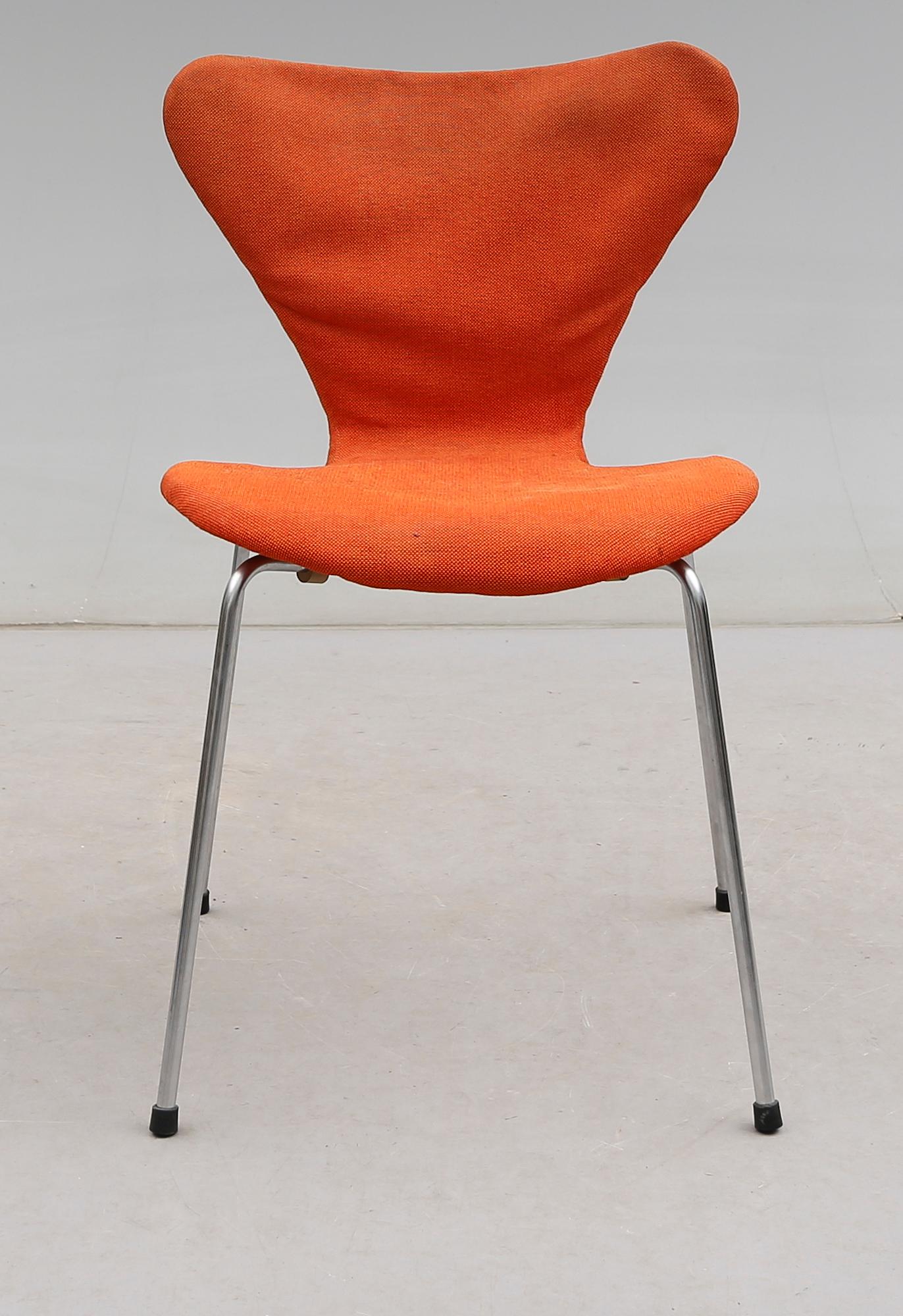 STOL, "Sjuan", Arne Jacobsen för Fritz Hansen, 1967.