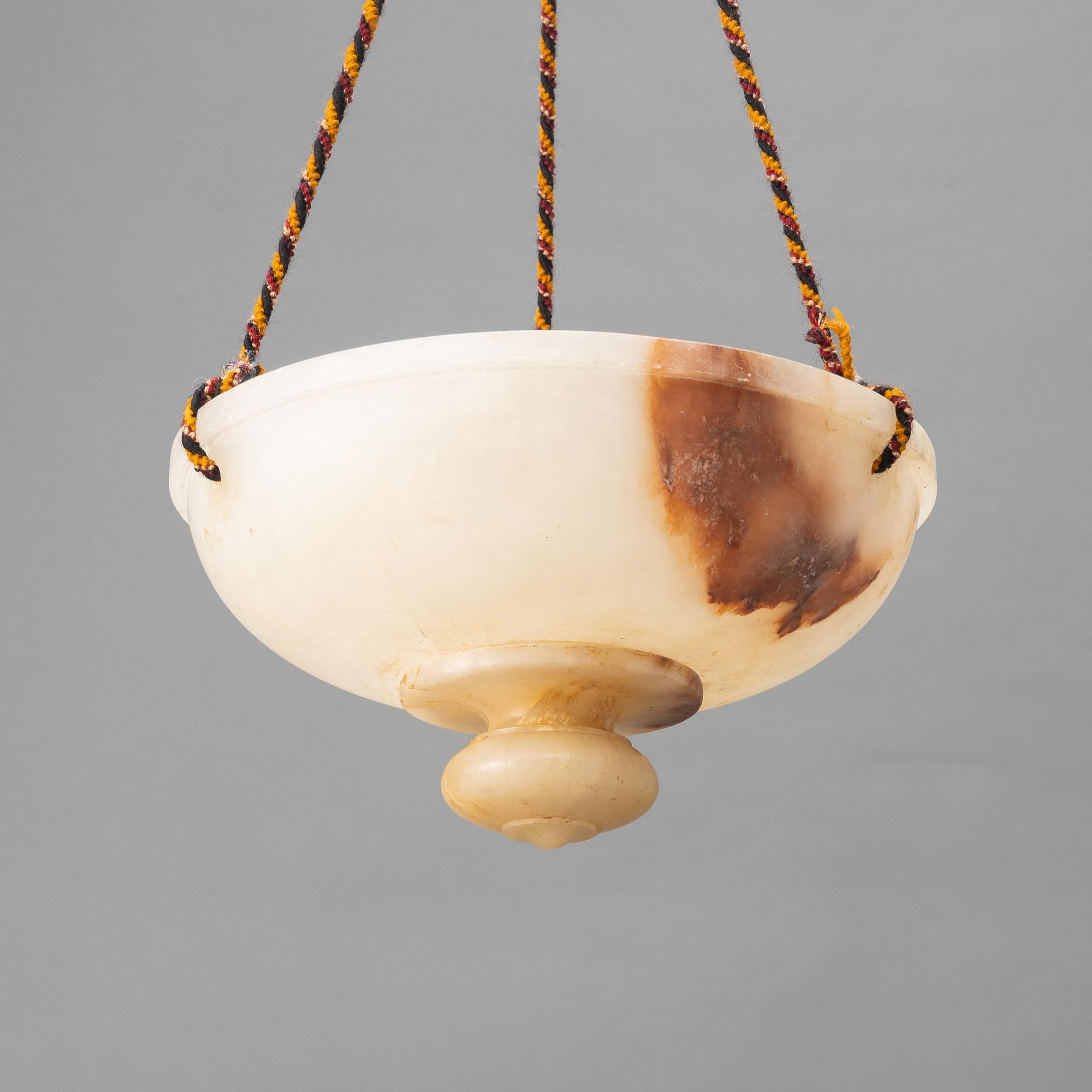 Takampel, alabaster, tidigt 1900-tal.