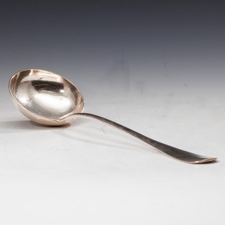 SOPPSLEV, 950 silver. Frankrike 1930-tal. Vikt 260 g.