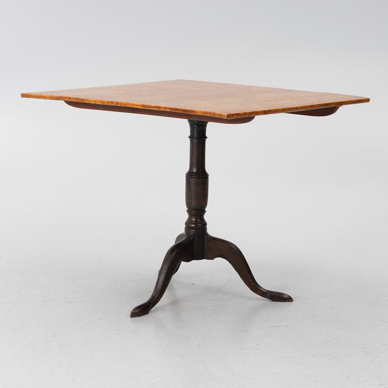 Lars Lindell, gate-leg table, Köping, first half of the 19th century.
