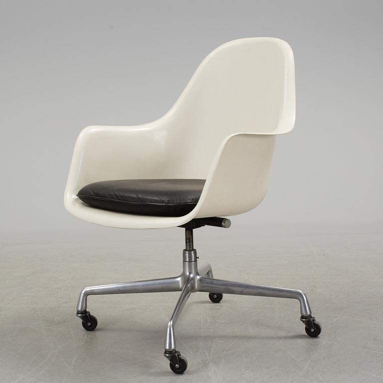 A "DAL" chair by Charles Eames for Herman Miller.