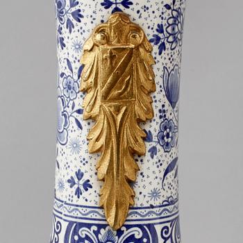 BORDSGARNITYR, 3 delar, Frankrike, Louis XVI-stil, 1900-talets första hälft.