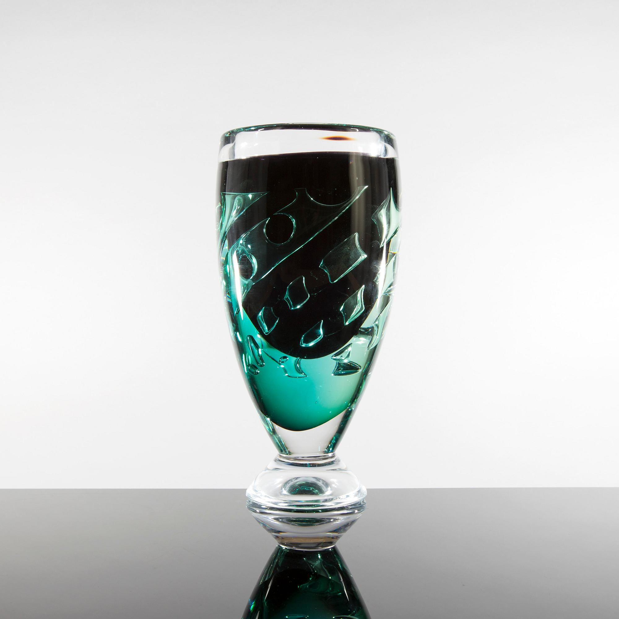 BENGT EDENFALK, vas, glas, signerad.
