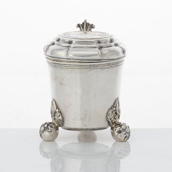 A Swedish late baroque parcel-gilt silver miniature tankard, mark of Thomas Beckman, Örebro (1727-1759 (1772)).