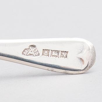An 8-piece spice set in silver, Adie Brothers Ltd, Birmingham, England 1961-1962.