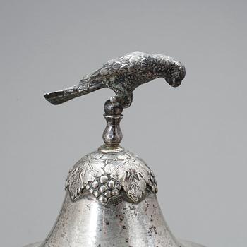 SOCKERSKÅL, silver, empirestil, CG hallberg, Stockholm 1912. Vikt ca 560 gram.