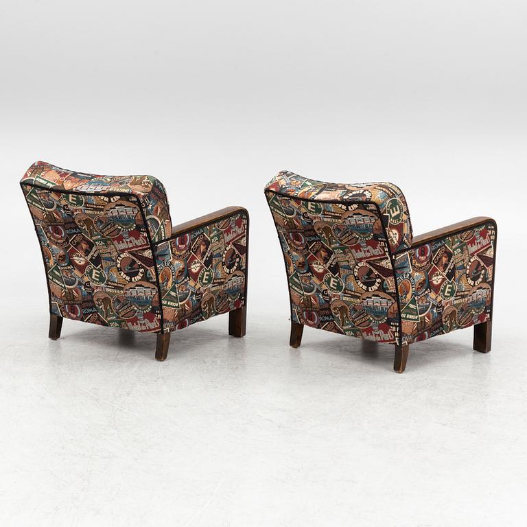 Armchairs, a pair, first half of the 20th century.