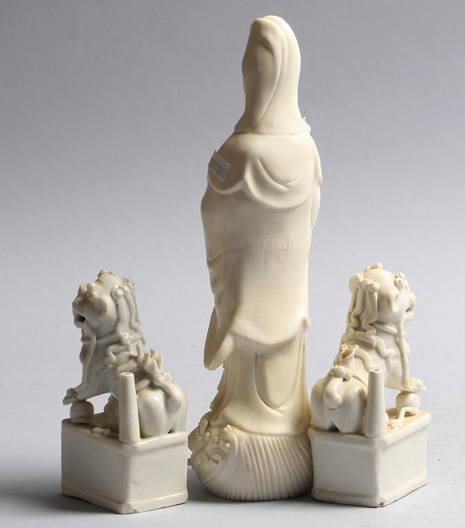 FIGURINER, 3 st, porslin, Kina, 1900-tal.