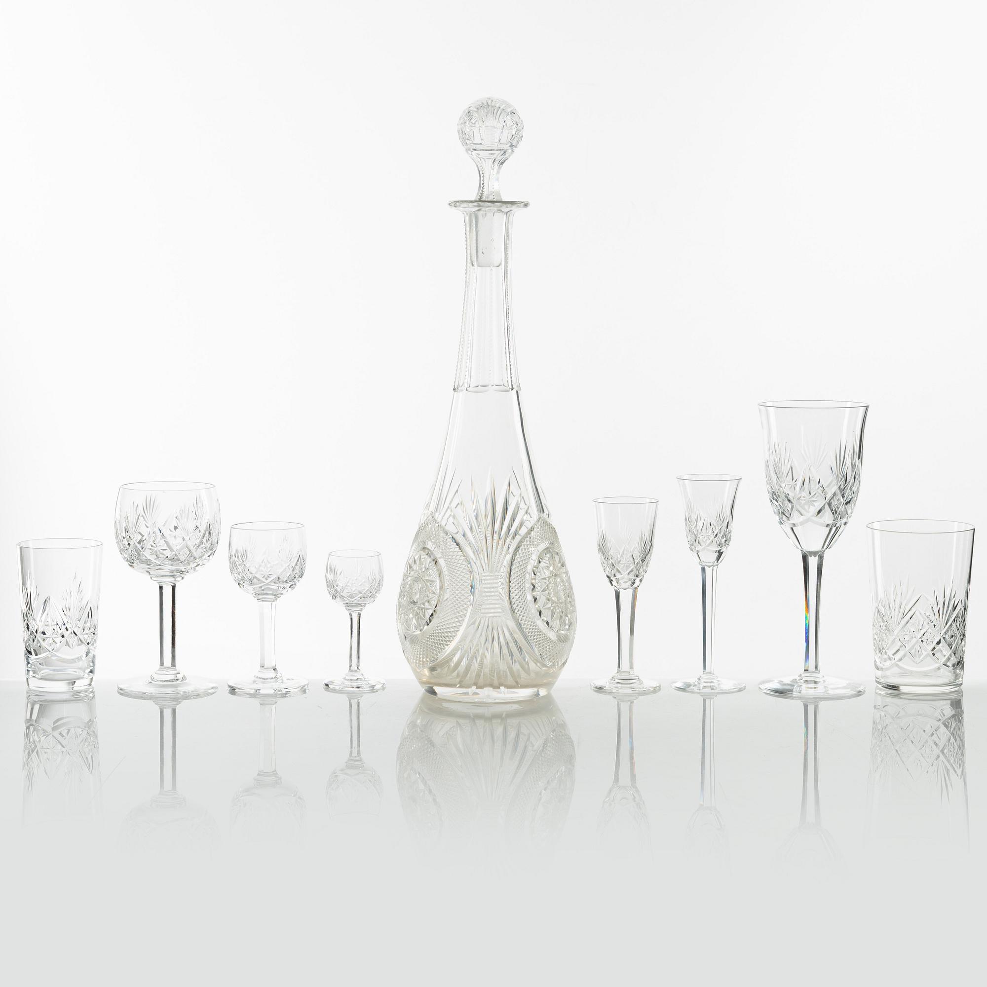 A 95-piece glass service, Riihimäen Lasi, Finland.