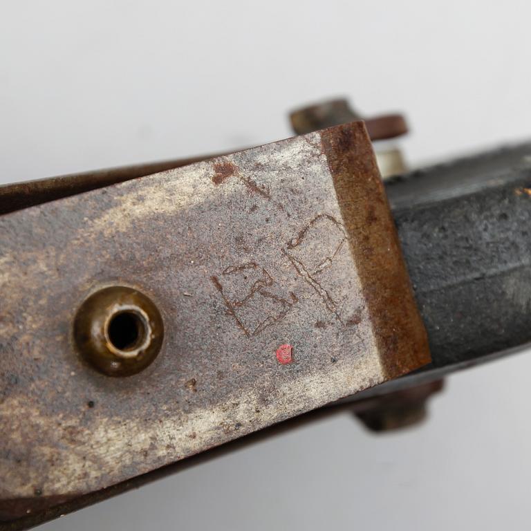 BOB PASTERKAMP, skulptur, metallskrot.