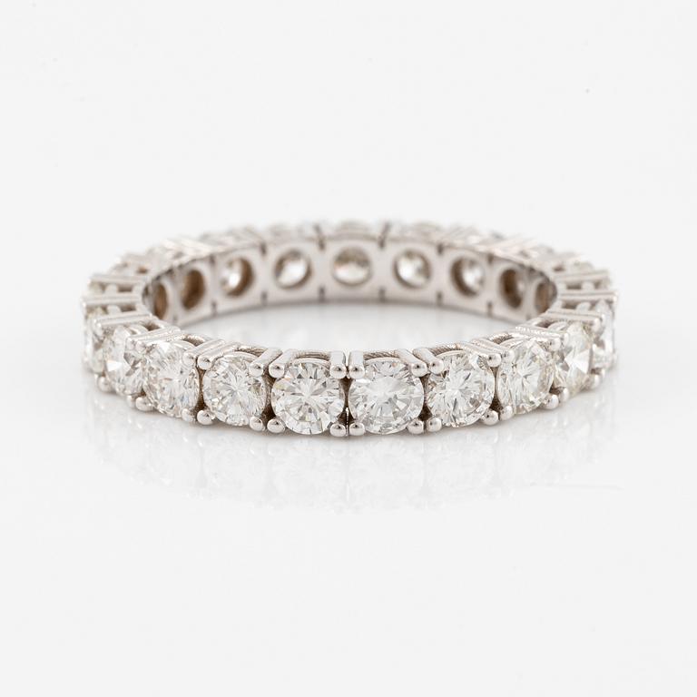 Ring, full eternity band, 18K white gold set with brilliant-cut diamonds.