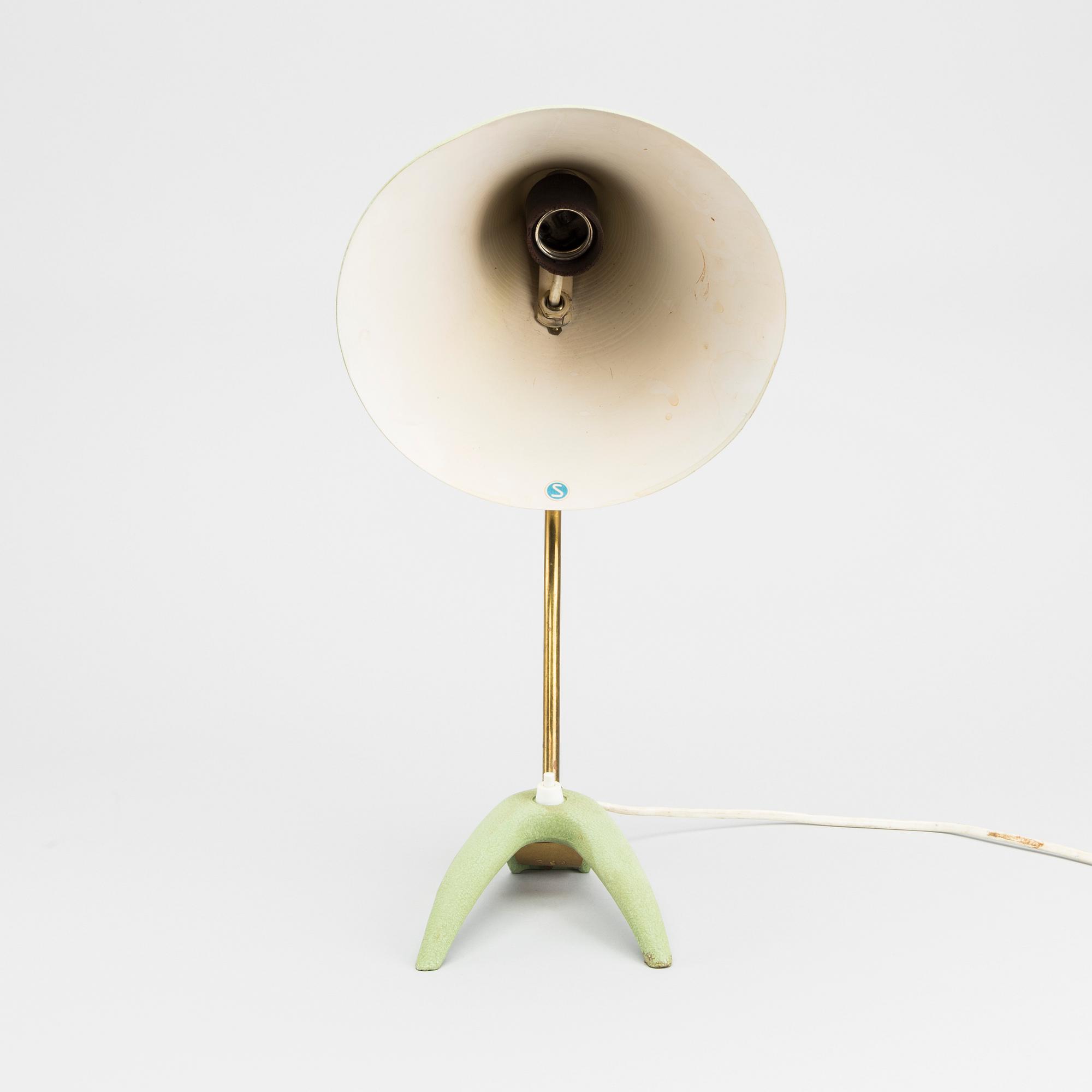 A EWÅ TABLE LAMP, MIDDLE OF 20TH CENTURY.