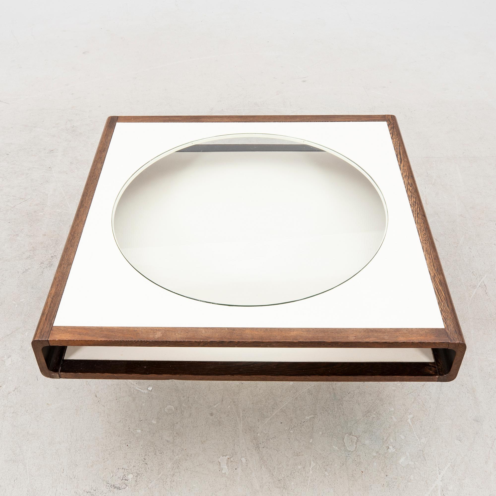 A 1970s Spectrum coffe table.