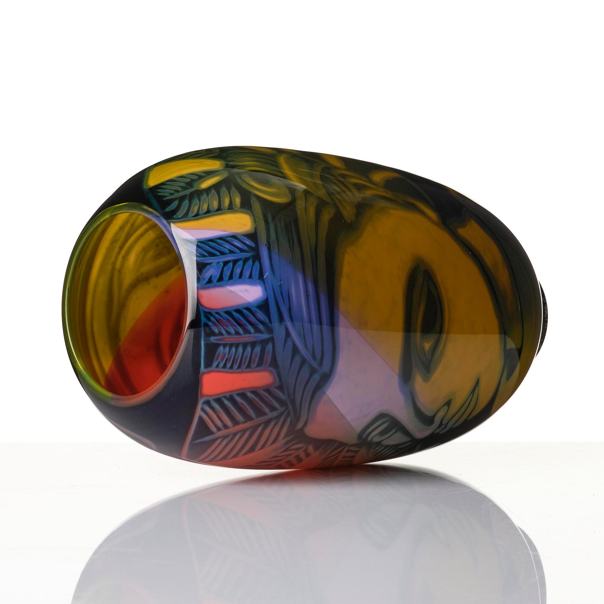 Eva Englund, a unique graal glass vase, Muraya, Sweden 1993.