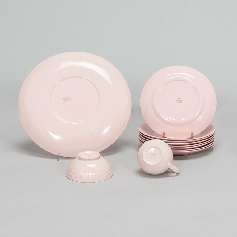 Kaj Franck kaffeservis "Sointu" 27 delar. Arabia Finland. I produktion 1954-1959.