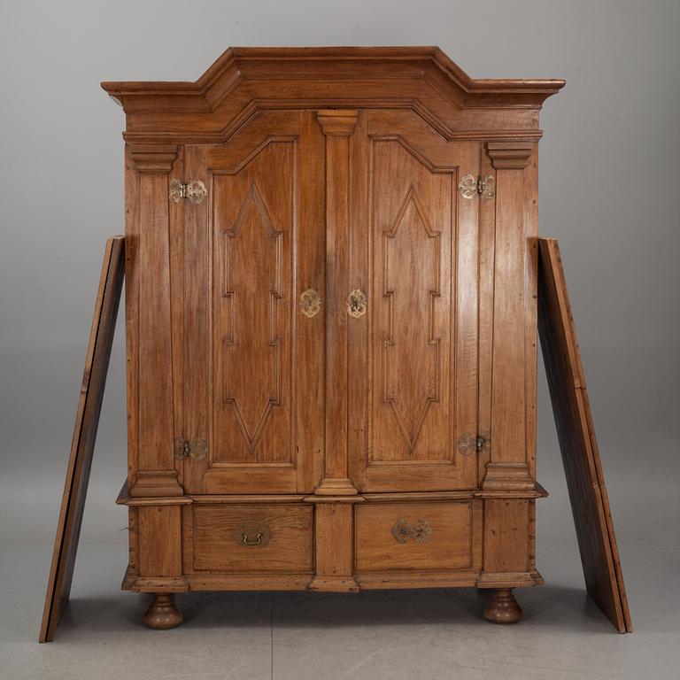 SALSSKÅP, barock, daterad 1771.