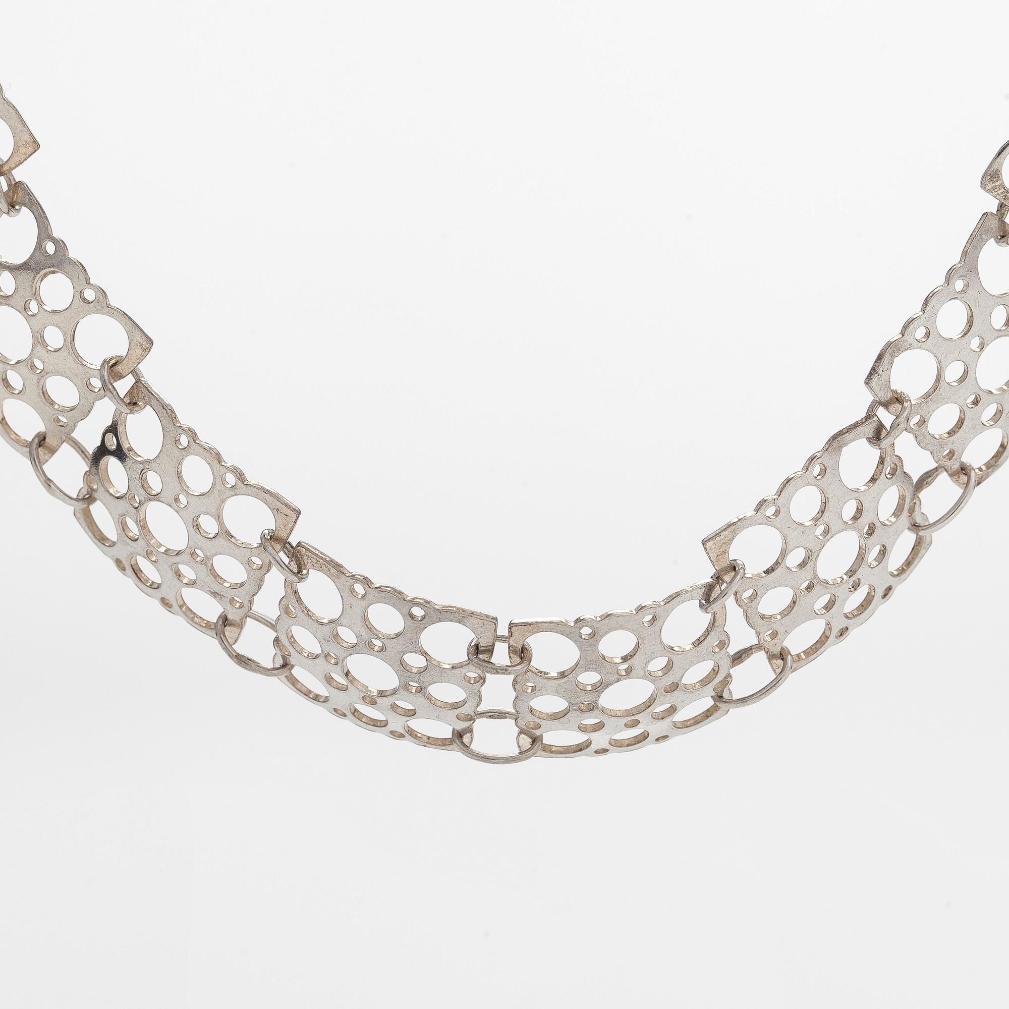 Liisa Vitali, halsband "Pitsi", sterlingsilver, Westerback, Helsingfors 1971.