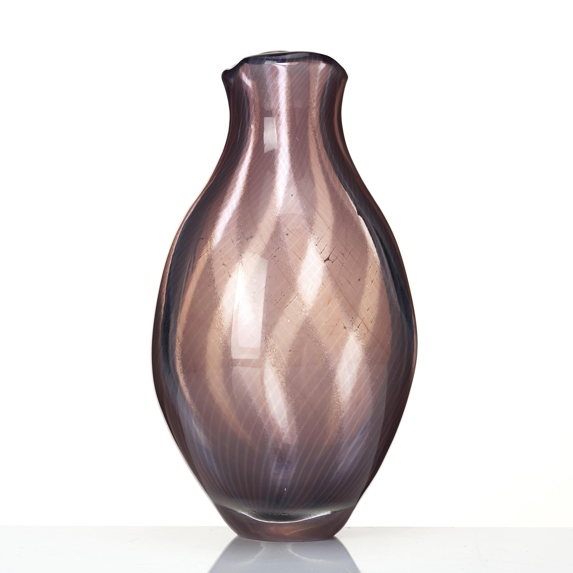 Edward Hald, a 'slipgraal' glass vase, Orrefors 1952.