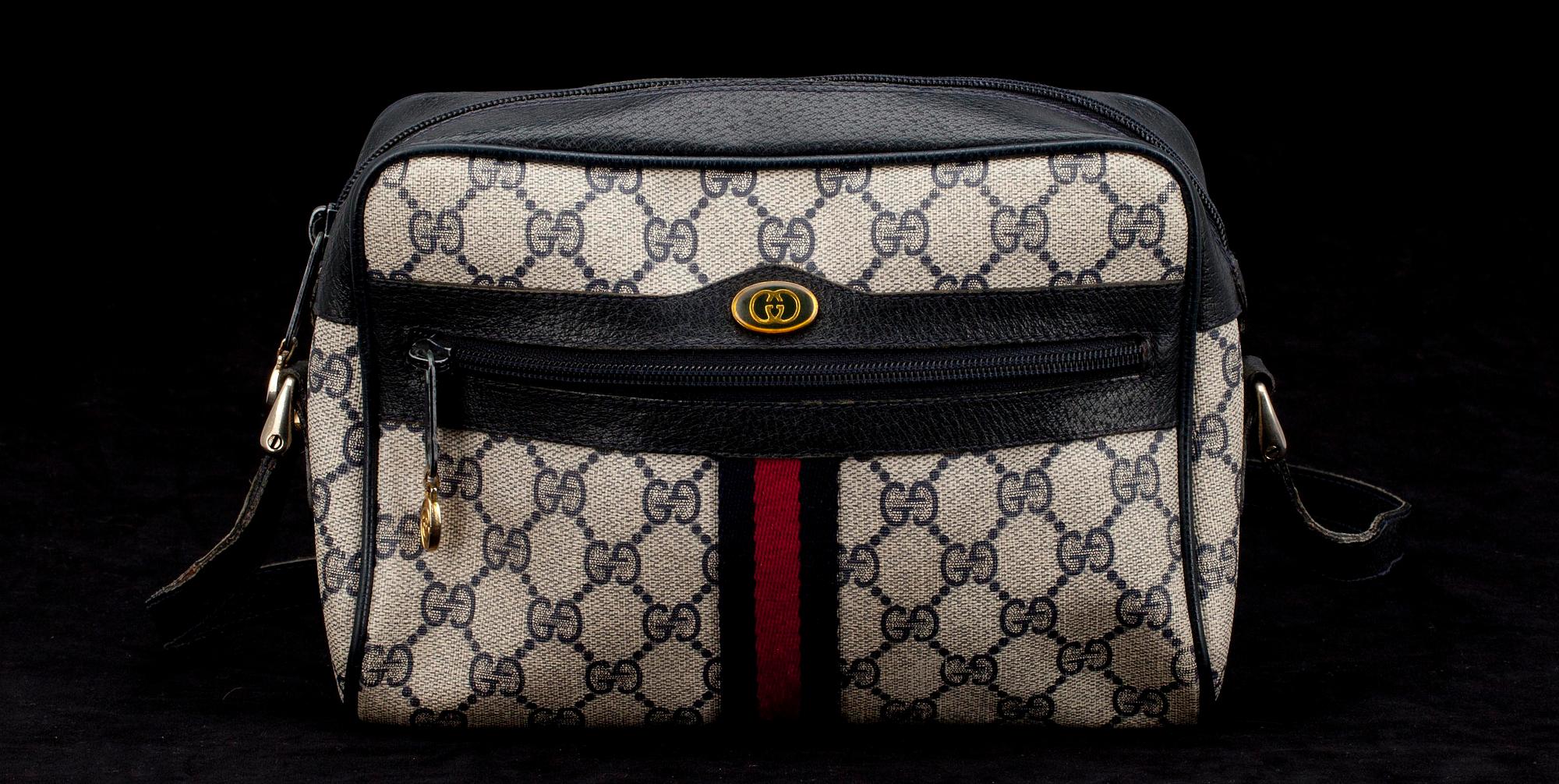 VÄSKA, axelremsväska / crossbody, Gucci.