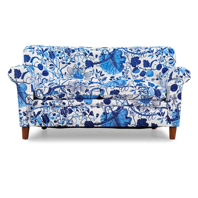 A Josef Frank two-seated sofa, Svenskt Tenn, 1940's.