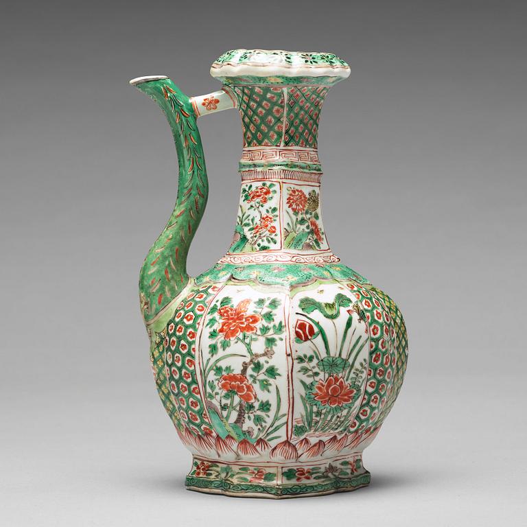 KANNA, porslin, Qingdynastin, Kangxi (1662-1722).