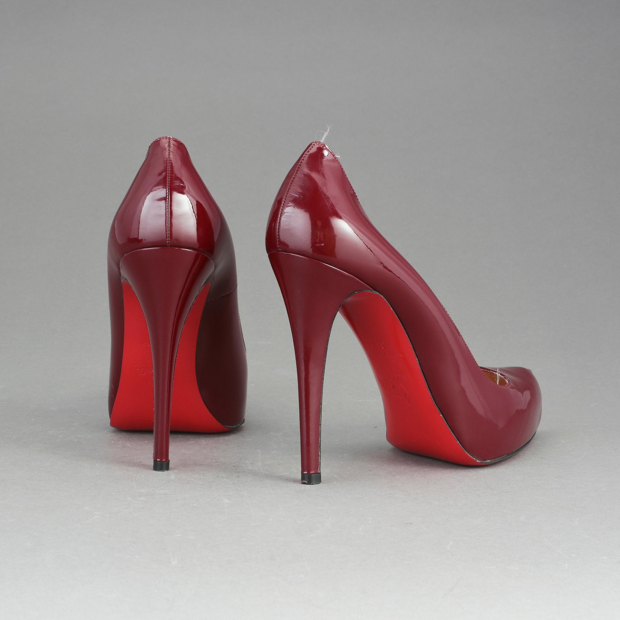PUMPS, Christian Louboutin.