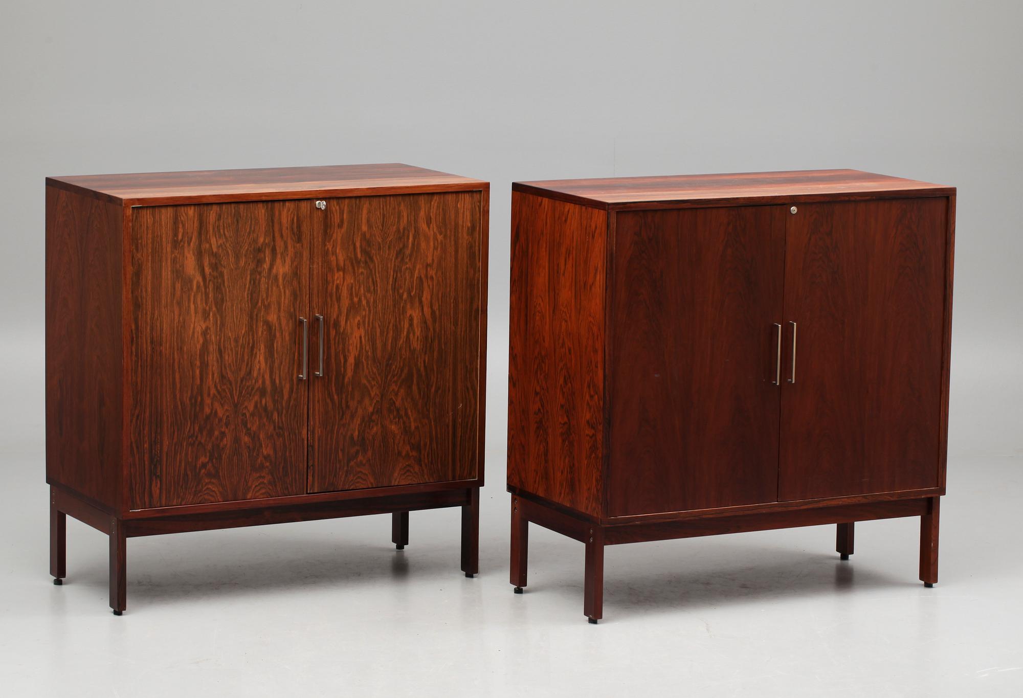 ARKIVSKÅP, 2 st, Danmark, 1900-talets andra hälft.