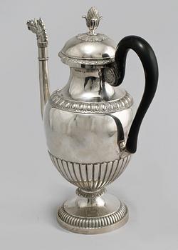 KAFFEKANNA, silver, Carl Petter Lampa, Stockholm, empire,  1830, vikt 998 gram.