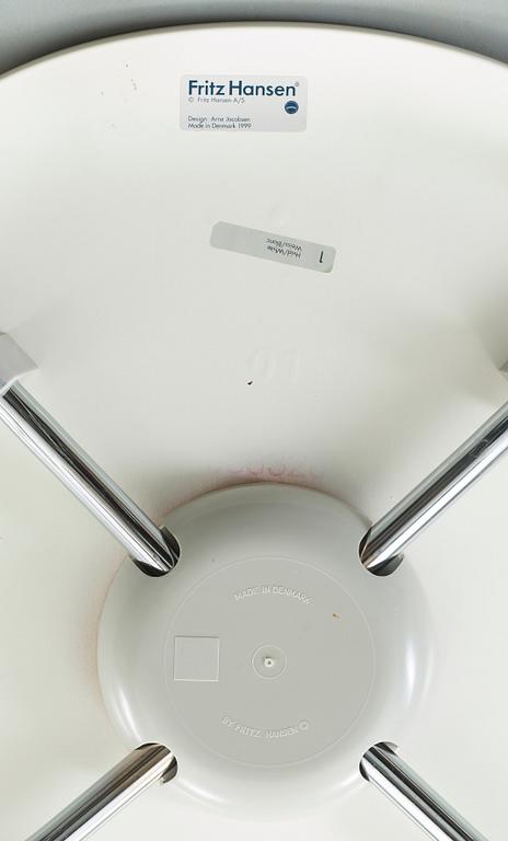 STOLAR, 5 st, "Myran", Arne Jacobsen, Fritz hansen, Danmark, 1900-talets slut.