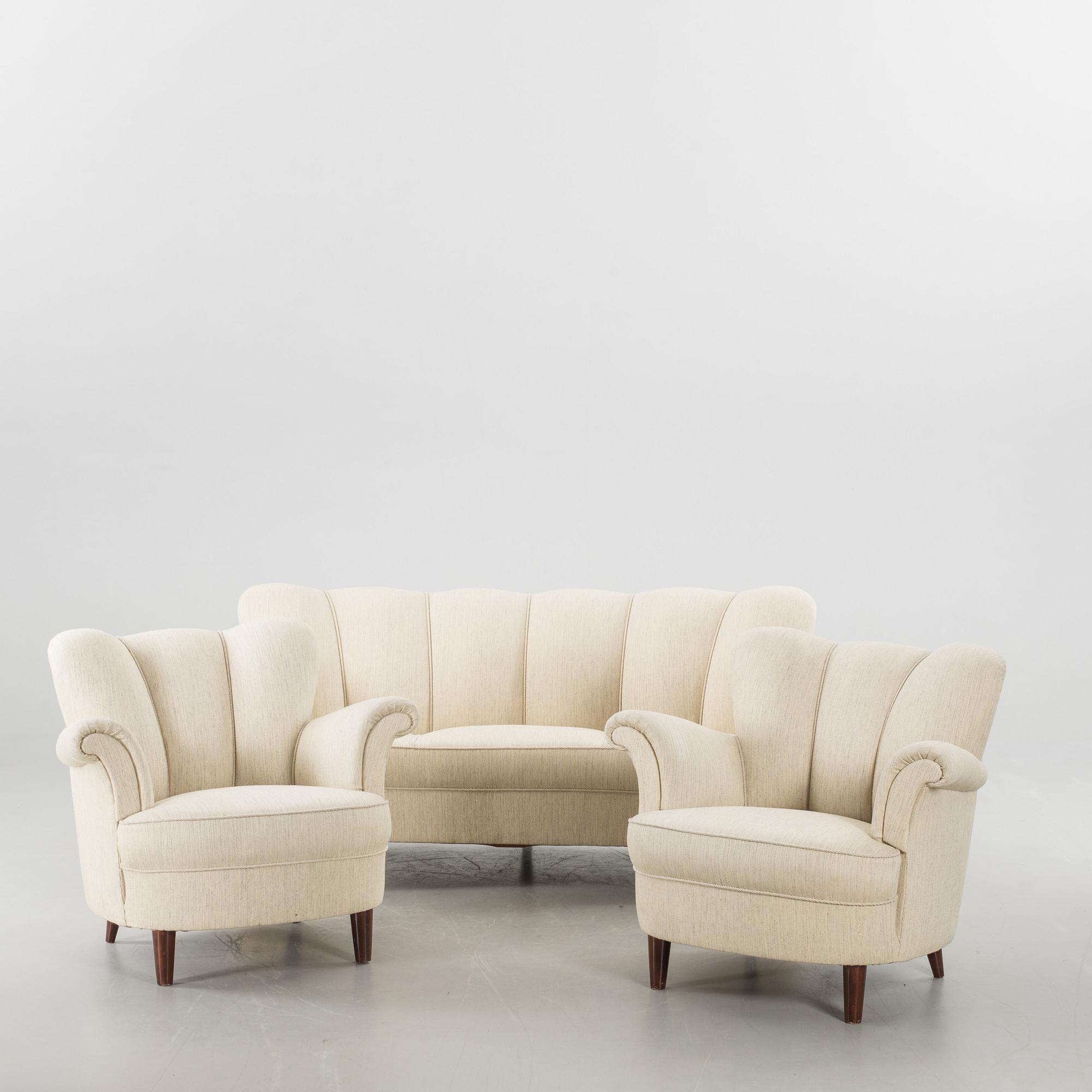 A 1950's three pice lounge suite.