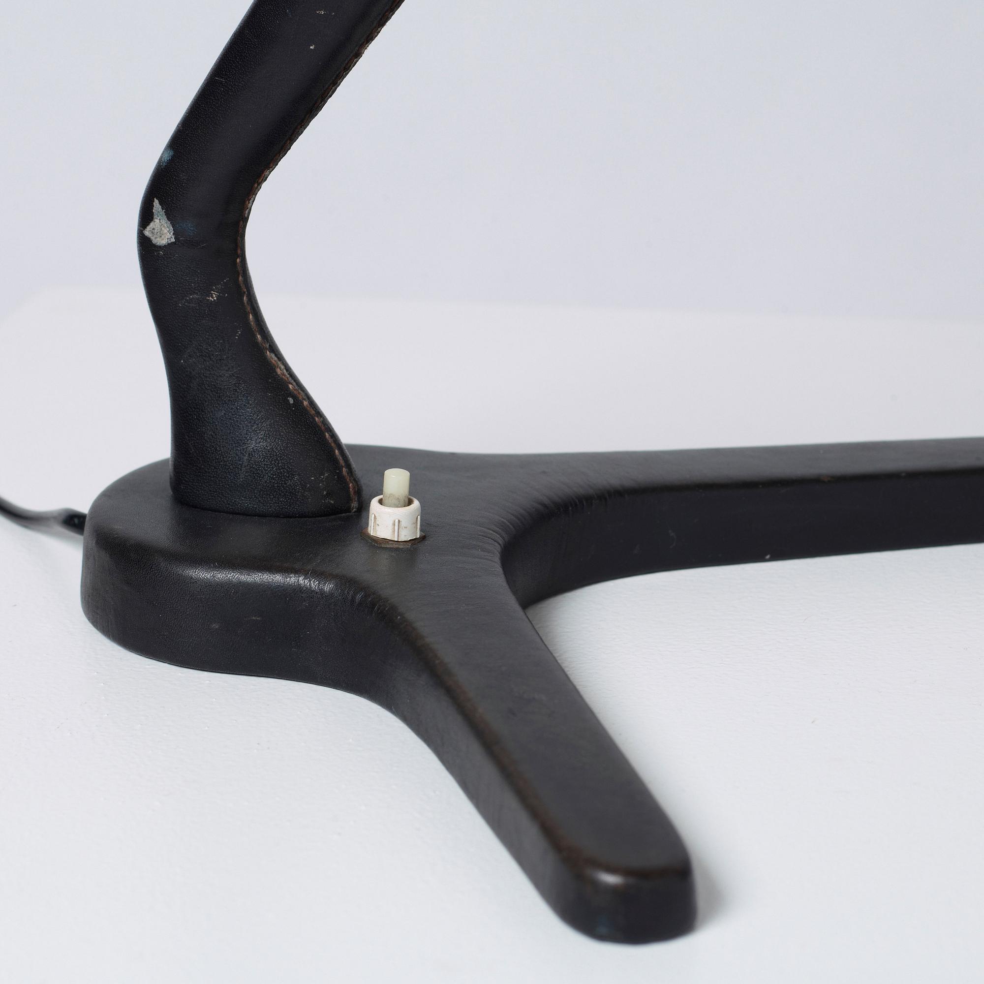 ALVAR AALTO, bordslampa, Valaistustyö, Finland 1950-tal, modell A 704.