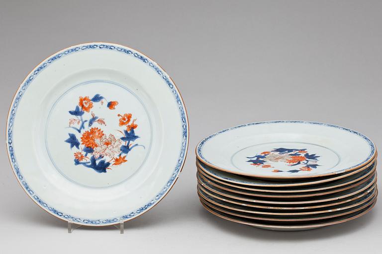 TALLRIKAR, 10 stycken, porslin. Qing dynastin, Kangxi (1662-1722).