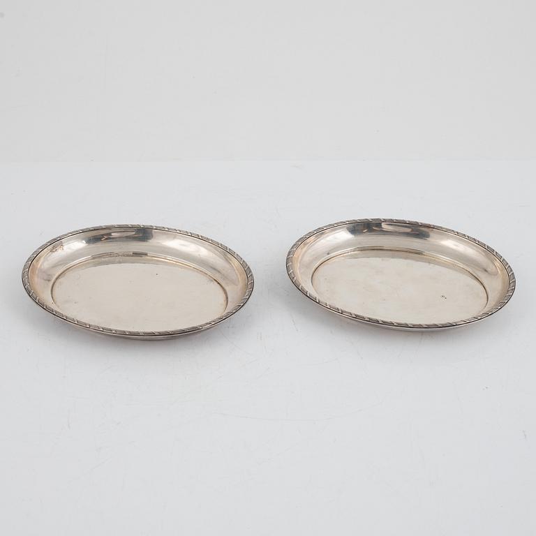 A pair of sterling silver dishes, mark of Wiwen Nilsson, Lund 1948.