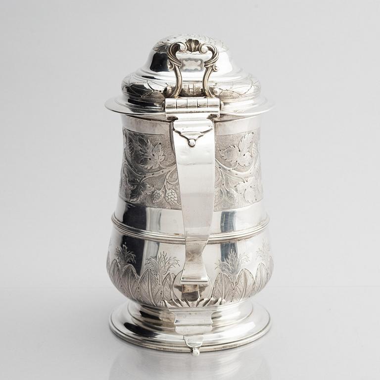 John Moore, dryckeskanna, silver, London 1759.