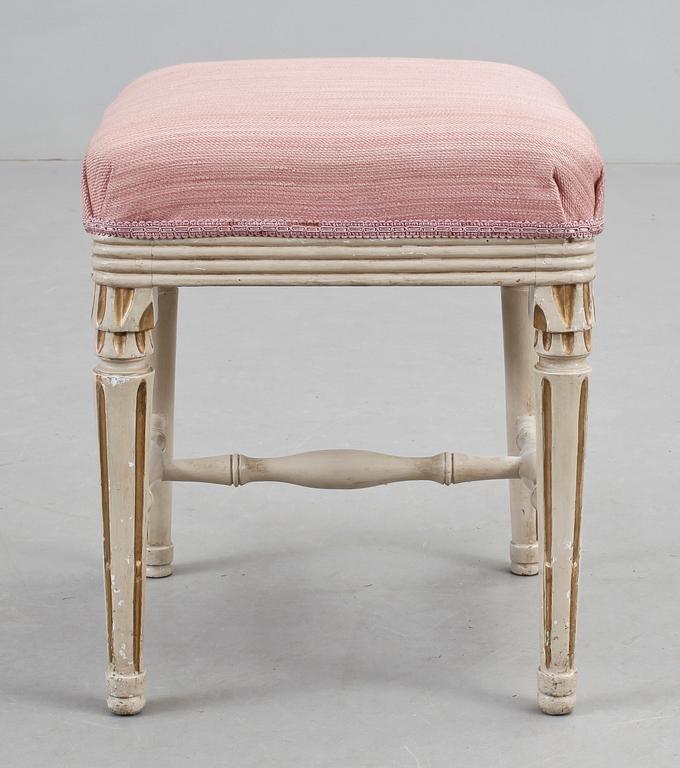 TABURETT, gustavianskt provinsarbete, 1800-talets första hälft.
