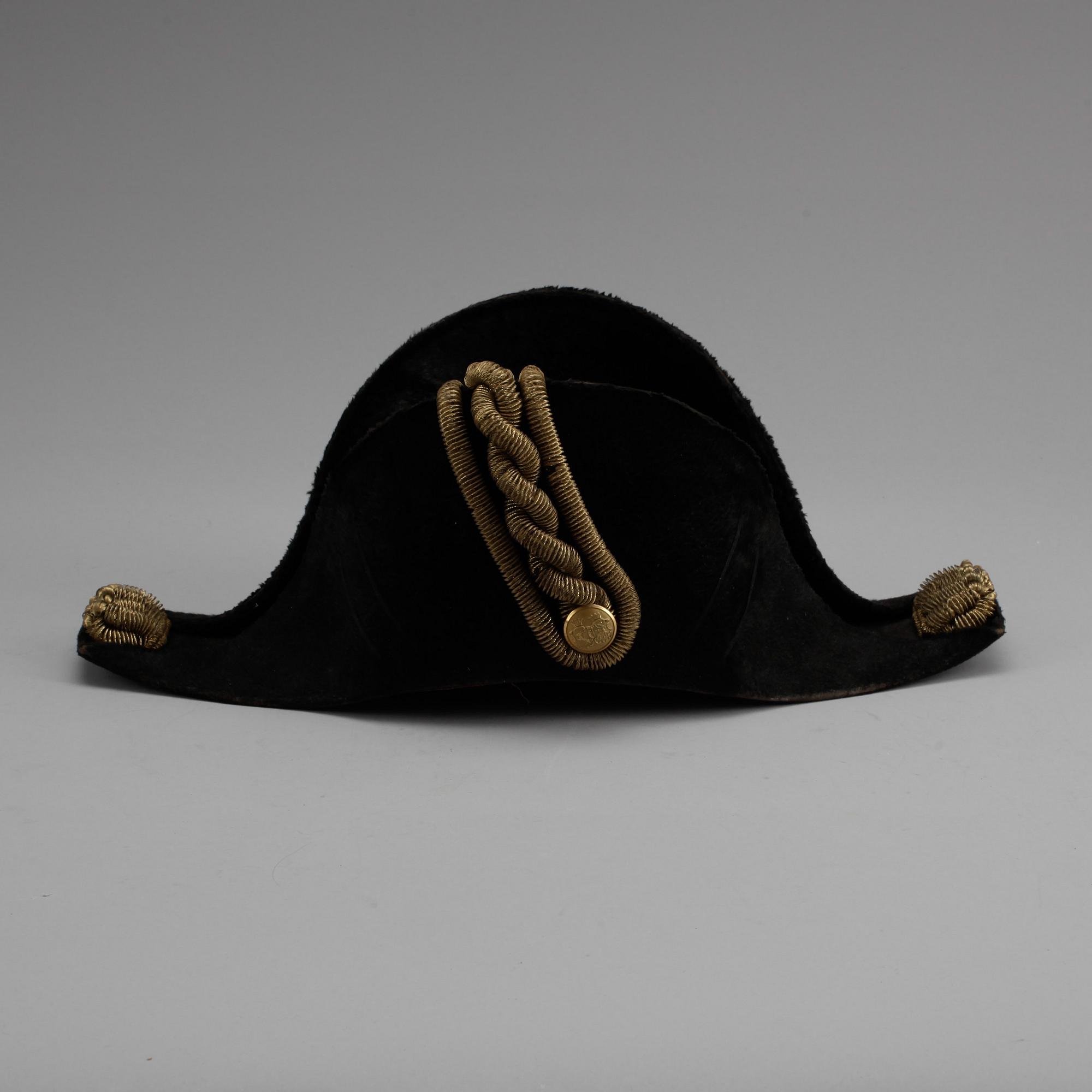 BICORNE I ASK, för svensk ämbetsman, omkring 1900.