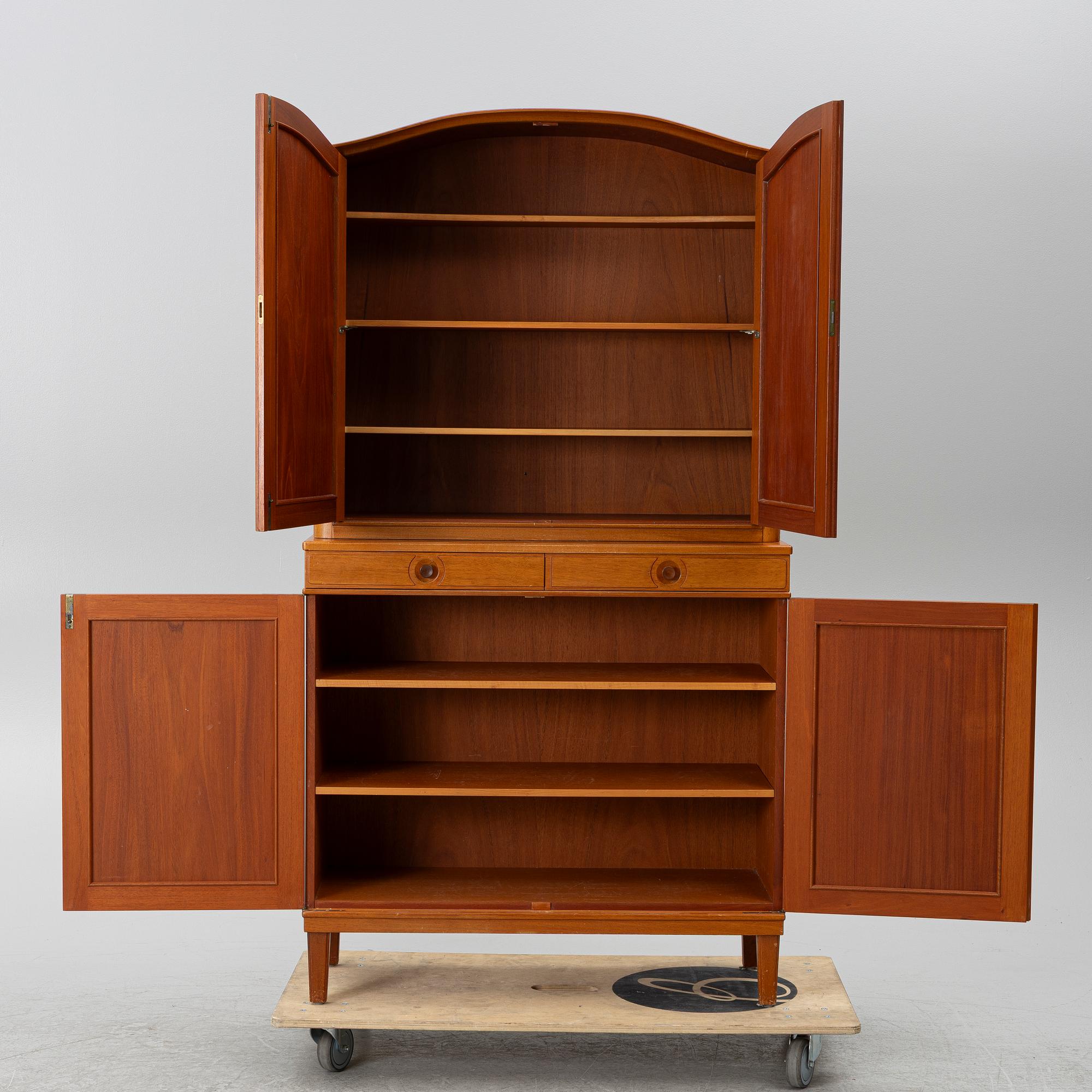 Carl Malmsten, cabinet, "Herrgården", Bodafors, 1964.