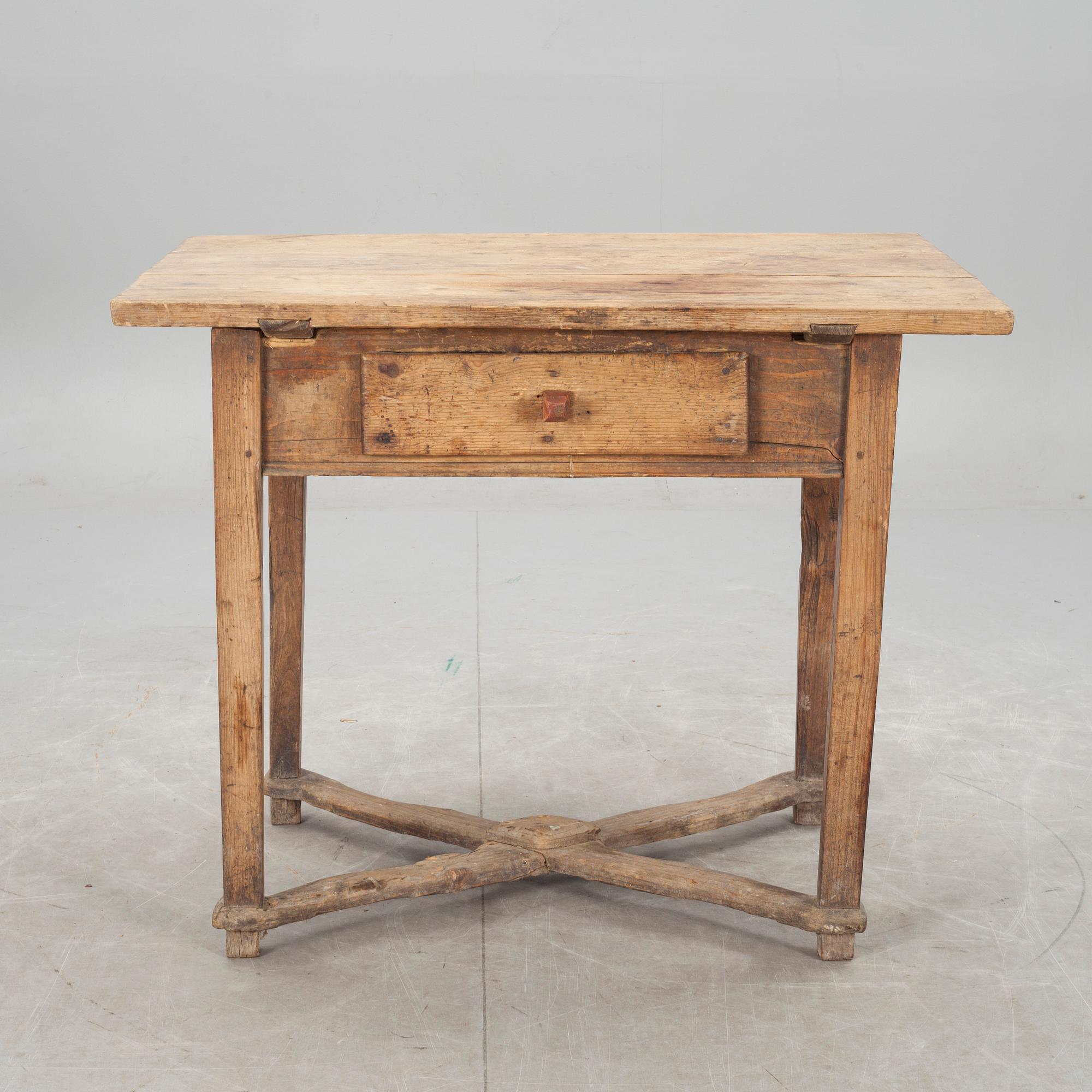 BORD, allmoge. 1700/1800-tal.