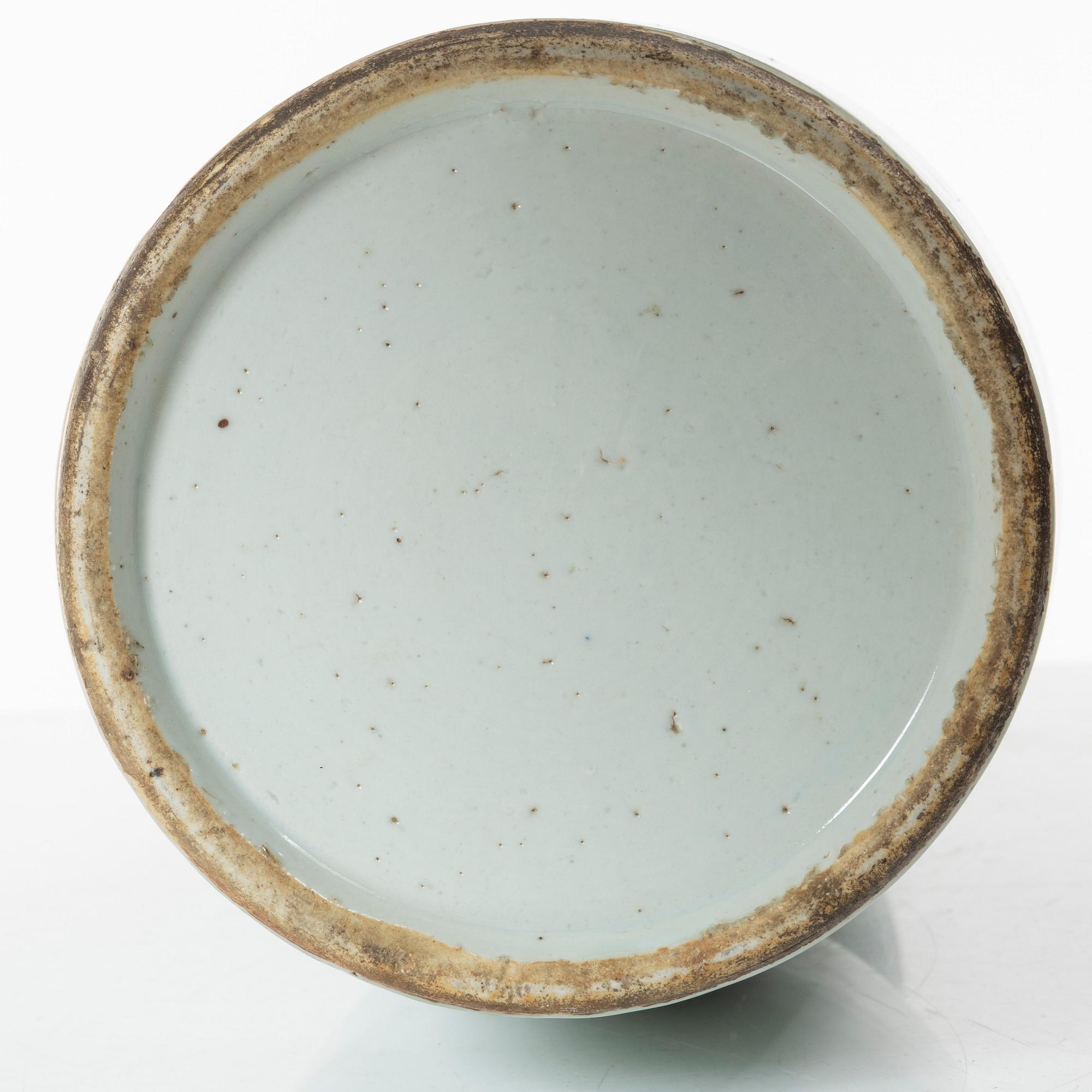 Two porcelain floor vases, China, circa 1900.