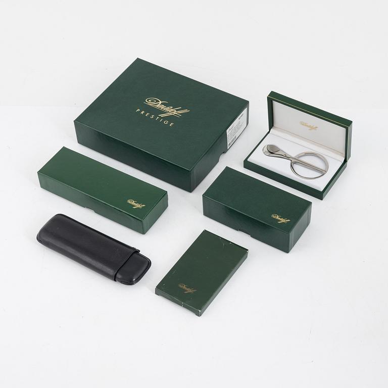 Six cigar accessories, Davidoff.