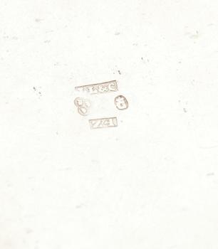 COASTER, silver, Lars Larsson, Göteborg, 1854. Tot. vikt ca 166 g.