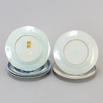 Six (4+2) blue and white export porcelain plates, Qing dynasty, Qianlong (1736-95).