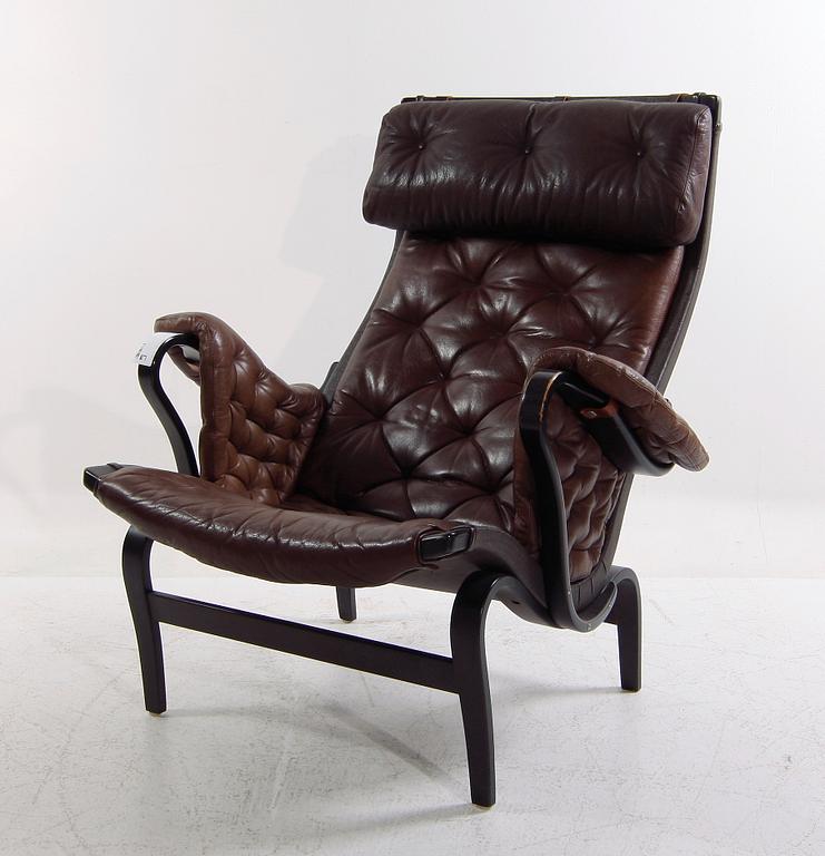 FÅTÖLJ. "Pernilla", Bruno Mathsson.