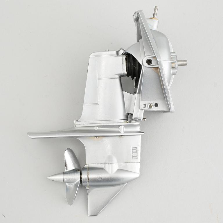 A Out Drive Unit, Hirobo, late 20th century.