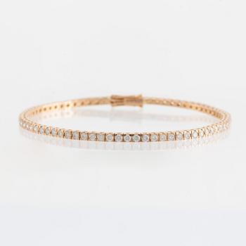 Brilliant cut diamond tennis bracelet,