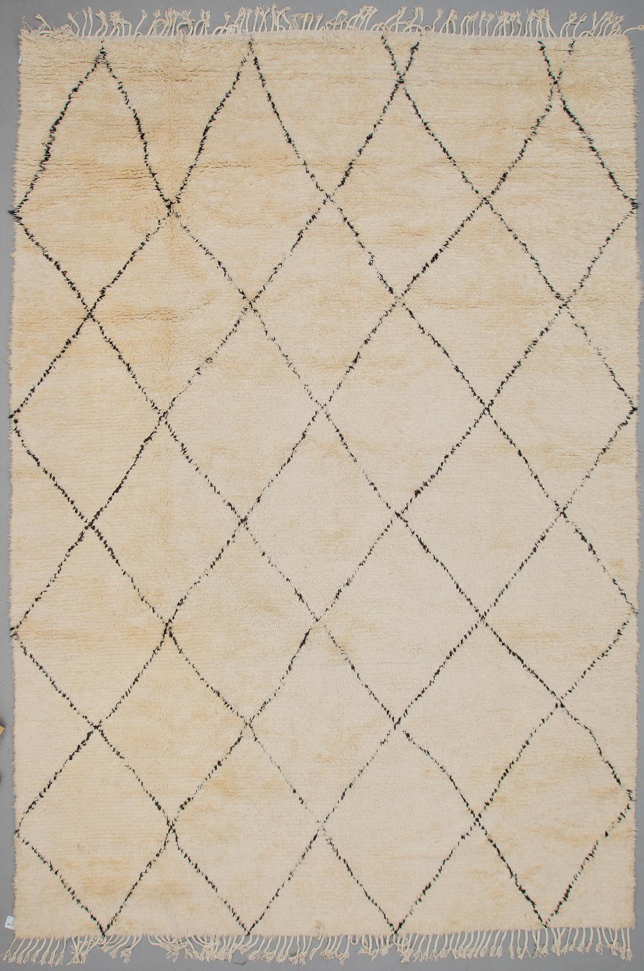 MATTA, Berber, ca 425 x 292 cm.