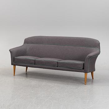Kerstin Hörlin-Holmquist, a sofa, Triva, Nordiska Kompaniet.