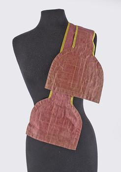 MÄSSHAKE samt STOLA, textil, 1800-tal.